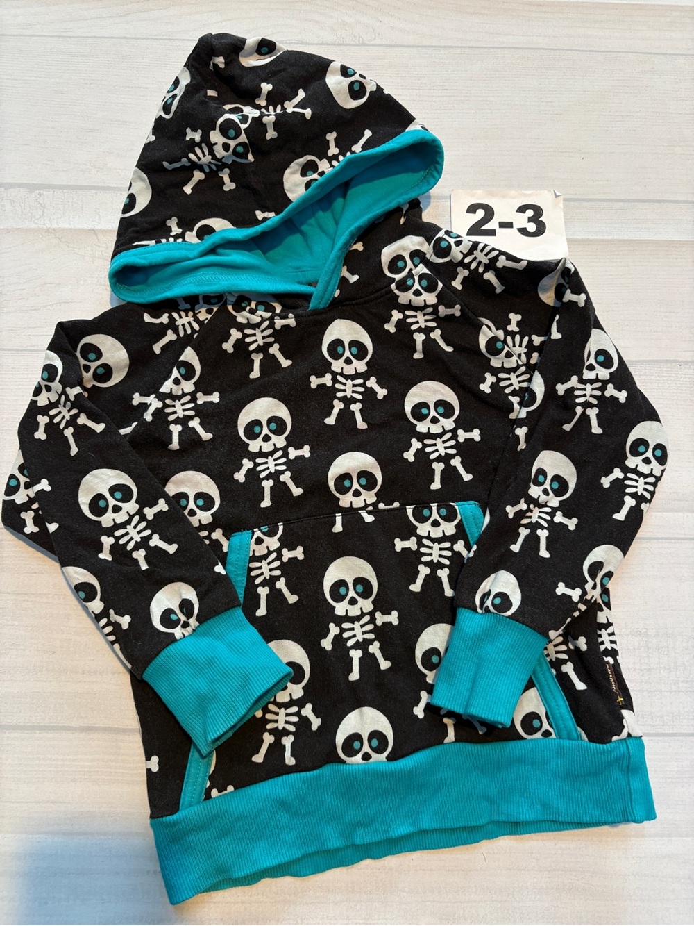 Maxomorra skellies Black Skull Pullover Hoodie with Teal Accents